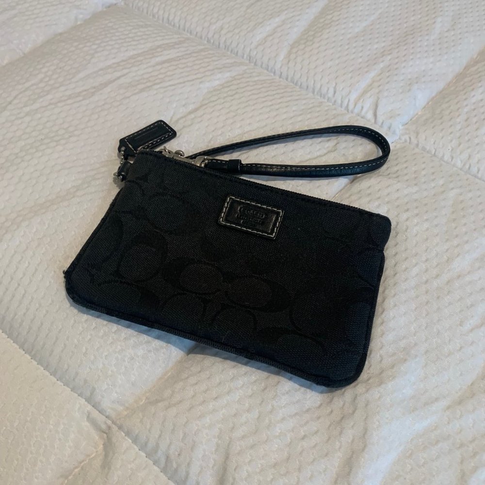 Coach Wristlet Black